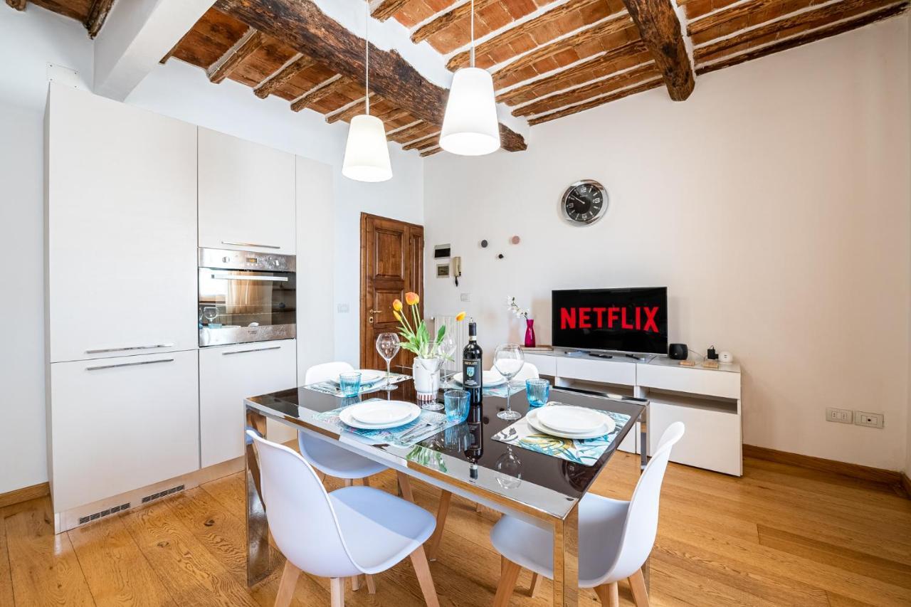 Suite 35 Nel Centro Storico Di Siena In The Historic Center Of Siena Exterior foto